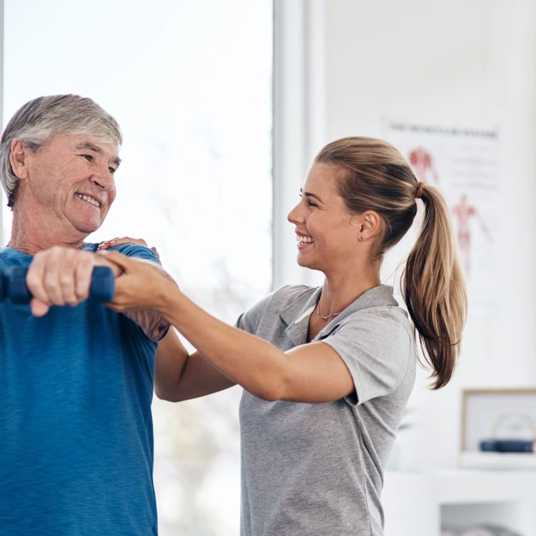 Mobile physiotherapist providing in-home treatment in Sydney.